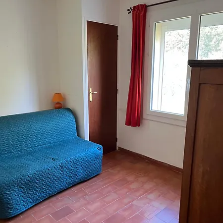 Holiday home Maison Au Pied Du Mont Ventoux *
